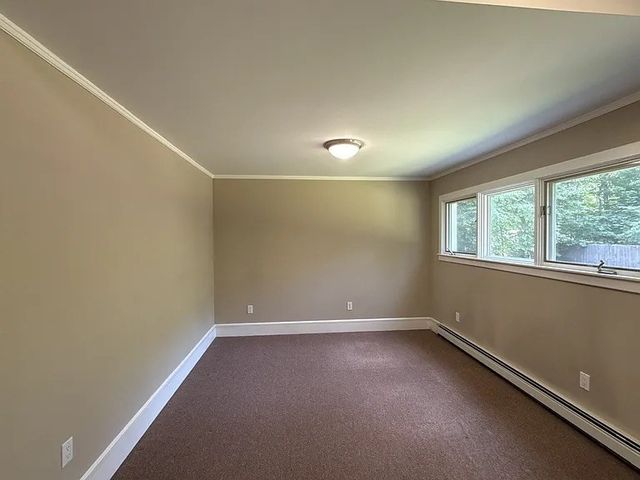 9 Sunny Knoll Ter, Lexington, MA 02421