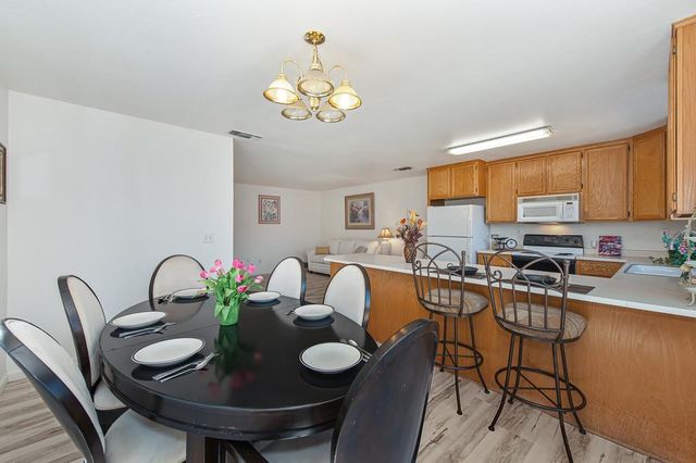 3023 Courtside Dr, Diamond Springs, CA 95619