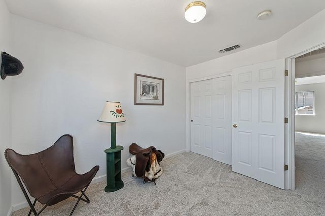 3023 Courtside Dr, Diamond Springs, CA 95619