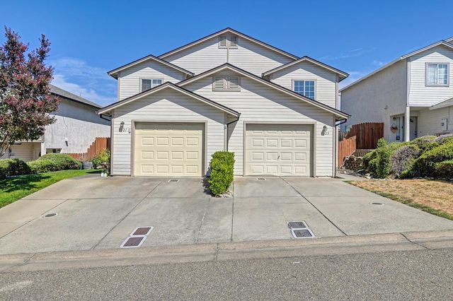 3023 Courtside Dr, Diamond Springs, CA 95619