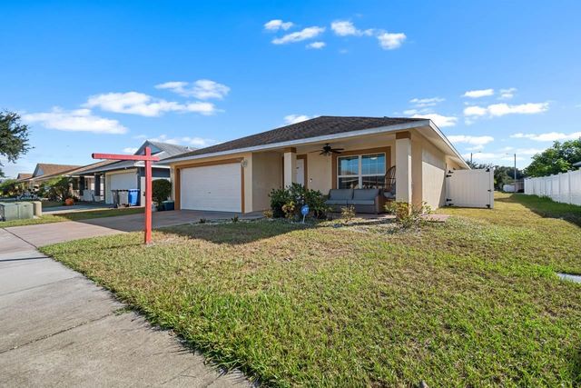 1132 SHARED PASSION STREET, Ruskin, FL 33570