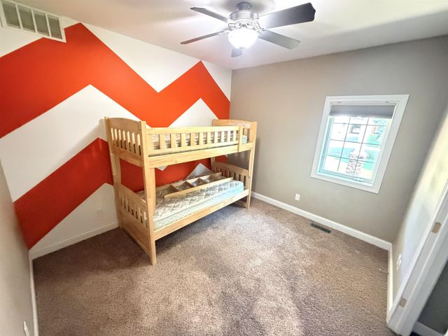 904 Poplar St, Osage, IA 50461