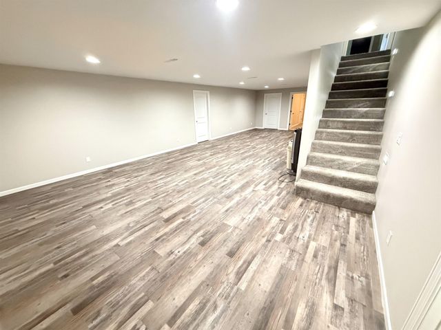 904 Poplar St, Osage, IA 50461