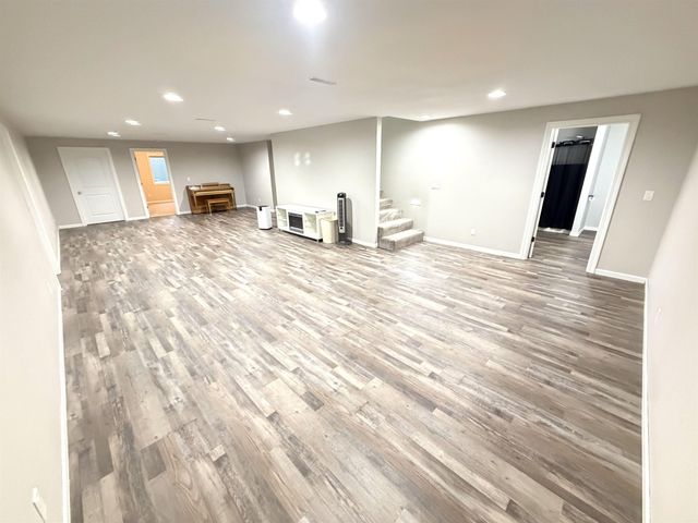 904 Poplar St, Osage, IA 50461