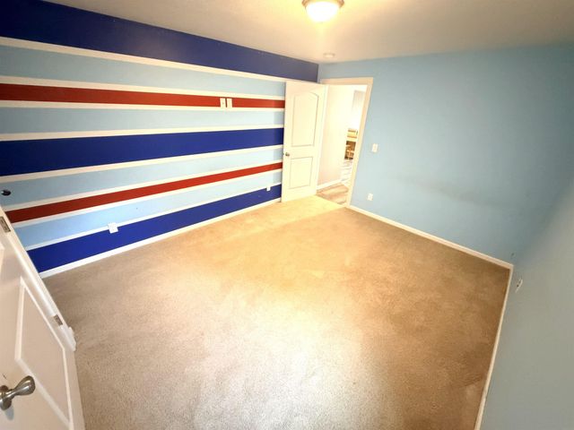 904 Poplar St, Osage, IA 50461