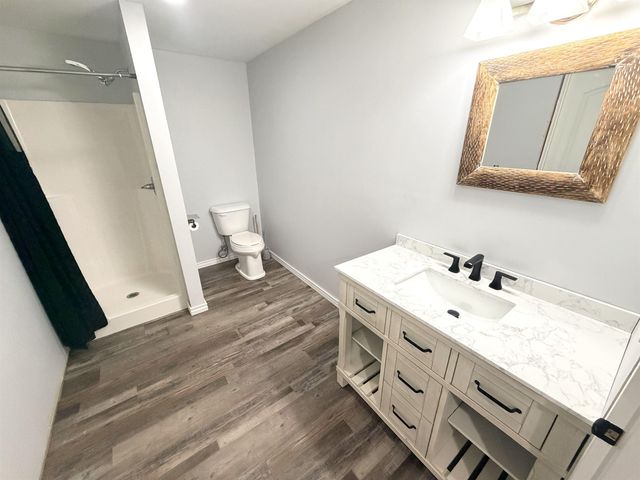 904 Poplar St, Osage, IA 50461