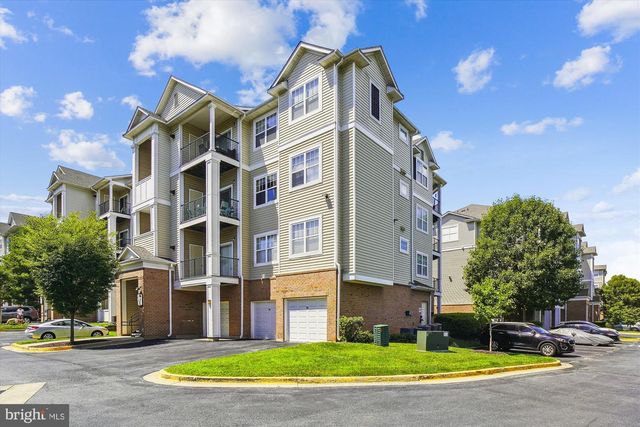 19619 GALWAY BAY CIR #203, Germantown, MD 20874