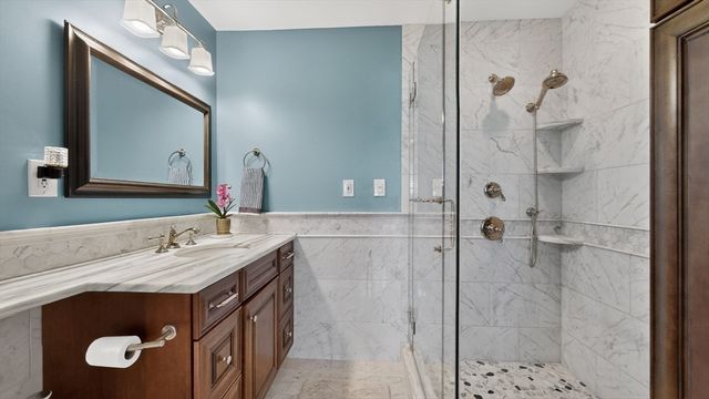 18 Hancock St 4, Boston, MA 02114