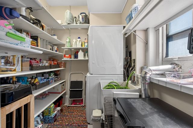 18 Hancock St 4, Boston, MA 02114