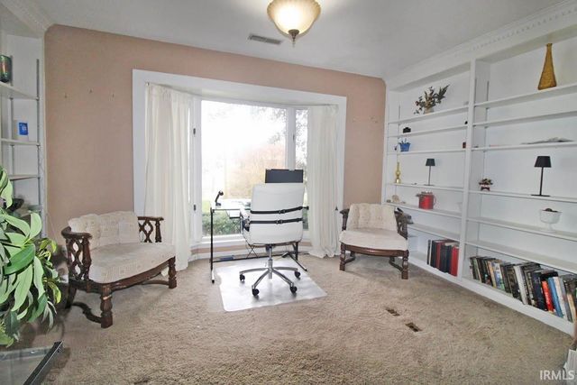 121 N Seventh Street, Boonville, IN 47601