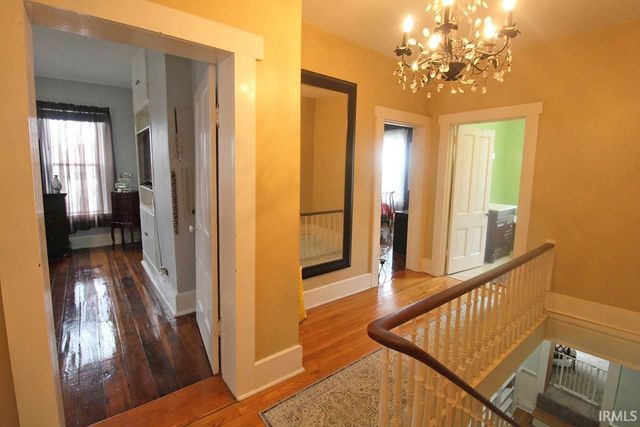 121 N Seventh Street, Boonville, IN 47601