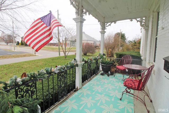 121 N Seventh Street, Boonville, IN 47601