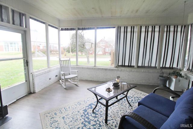 121 N Seventh Street, Boonville, IN 47601