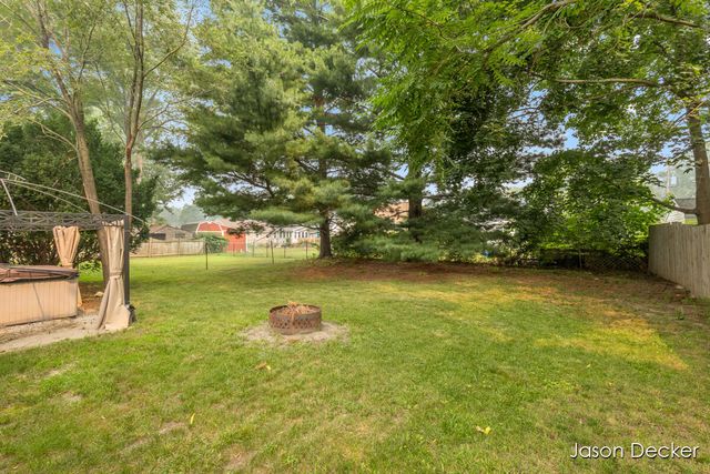 1524 Downey Street, Lansing, MI 48906