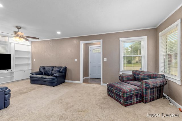 1524 Downey Street, Lansing, MI 48906