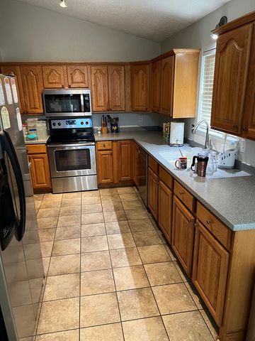 102 Aspen, Kerrville, TX 78028