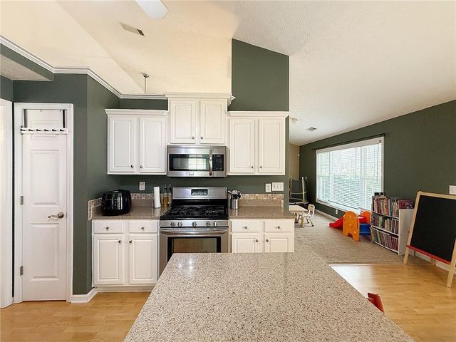 69 Morning Top Court, Suwanee, GA 30024