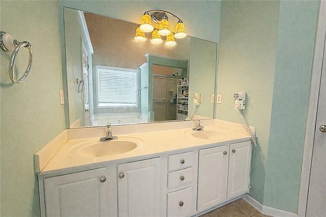 69 Morning Top Court, Suwanee, GA 30024