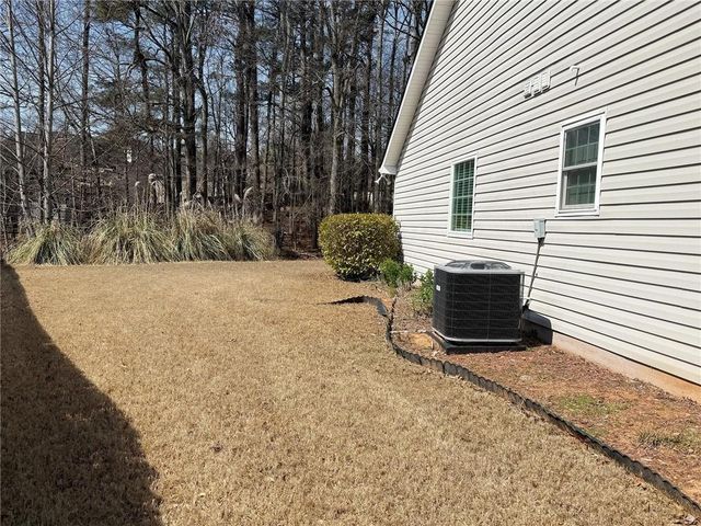 69 Morning Top Court, Suwanee, GA 30024