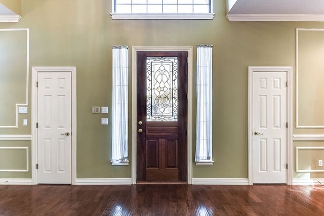 6702 Blake Drive, Arlington, TX 76001