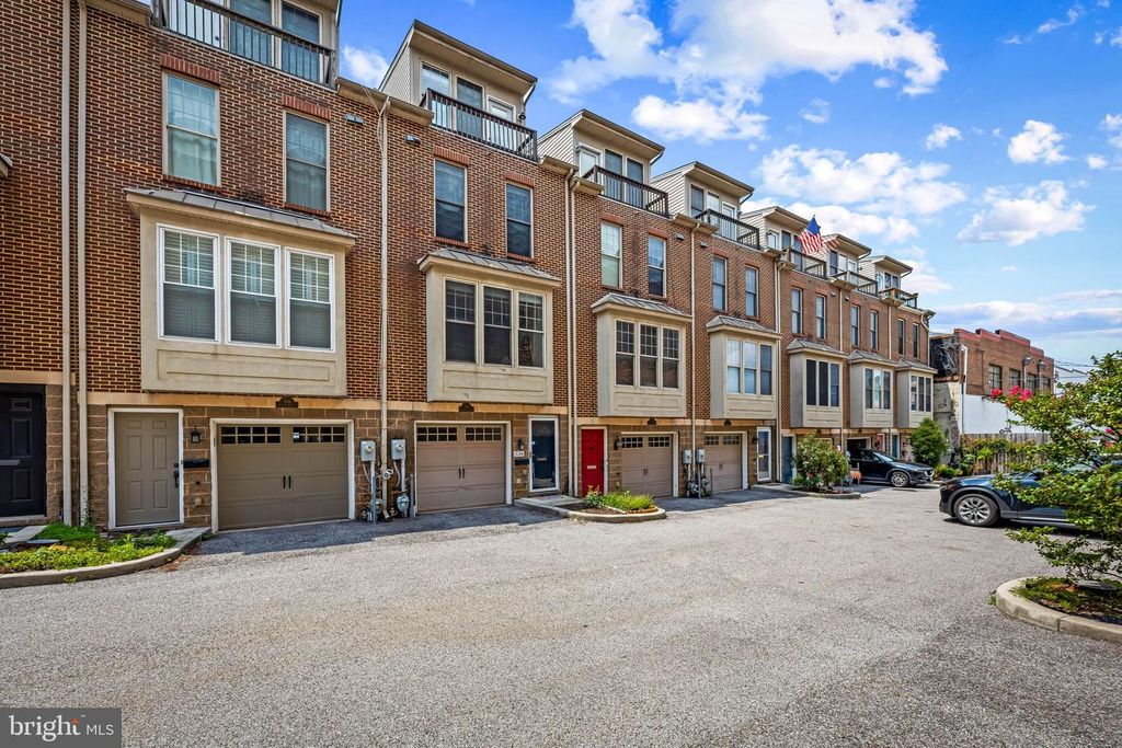 534 CANTON CT, Baltimore, MD 21224