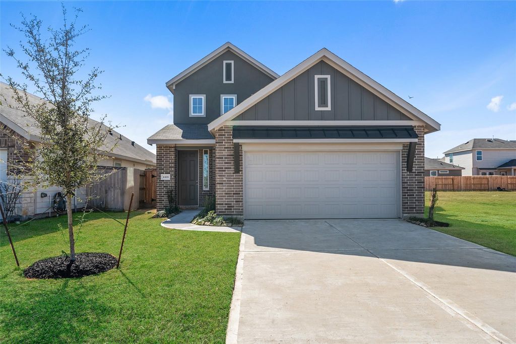 4418 Azalea Blossom Road, Pinehurst, TX 77362