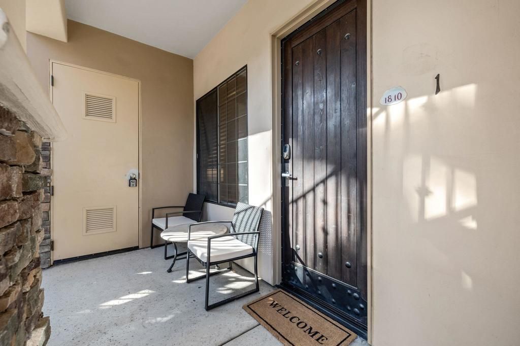 Image 1 of property listing at 50590 Santa Rosa Plaza 1, La Quinta, CA 92253