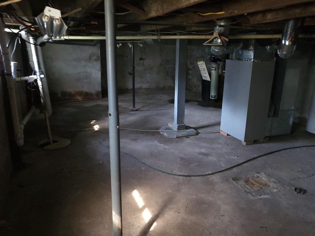 N8721 LAKESHORE DRIVE, Fond Du Lac, WI 54935