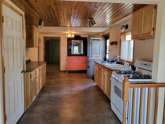 N8721 LAKESHORE DRIVE, Fond Du Lac, WI 54935