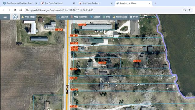 N8721 LAKESHORE DRIVE, Fond Du Lac, WI 54935