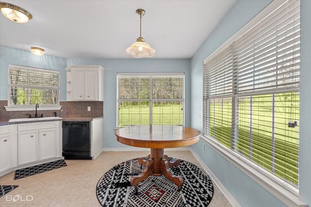 136 Scarborough Road, Benton, LA 71006