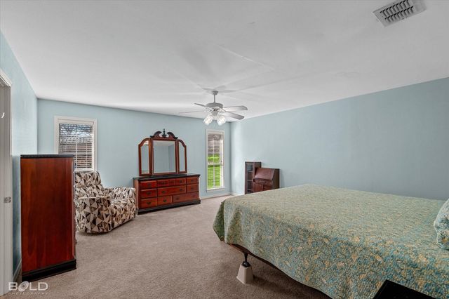 136 Scarborough Road, Benton, LA 71006