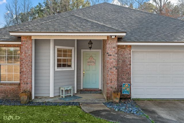 136 Scarborough Road, Benton, LA 71006