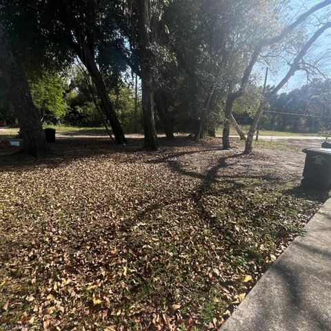 3953 Pearl ST 2, Fort Myers, FL 33916