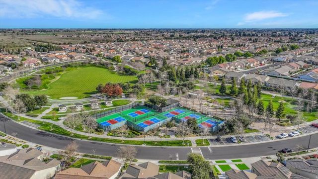 1467 Chestnut Hill Drive, Manteca, CA 95336