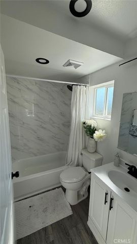 9412 Wilmington Avenue, Los Angeles, CA 90002