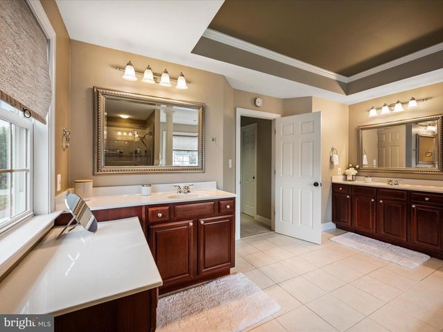 337 HERMITAGE BLVD, Berryville, VA 22611
