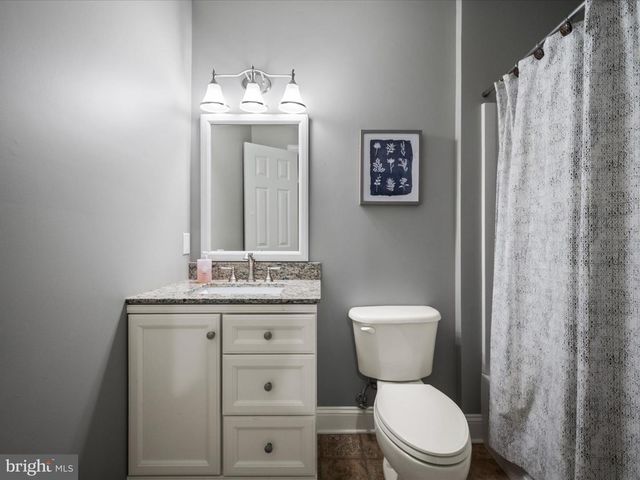 337 HERMITAGE BLVD, Berryville, VA 22611