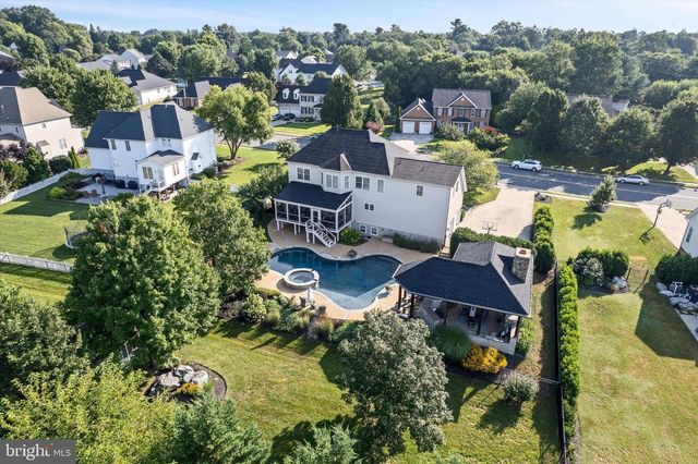 337 HERMITAGE BLVD, Berryville, VA 22611