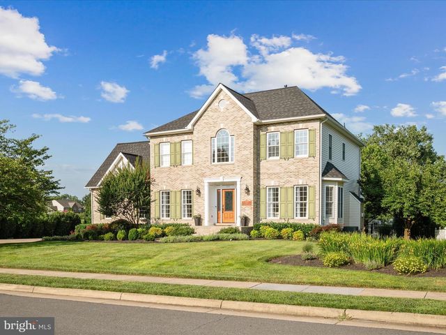337 HERMITAGE BLVD, Berryville, VA 22611