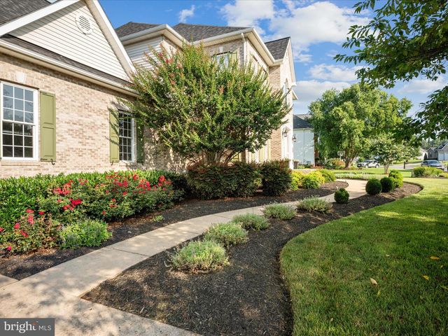 337 HERMITAGE BLVD, Berryville, VA 22611