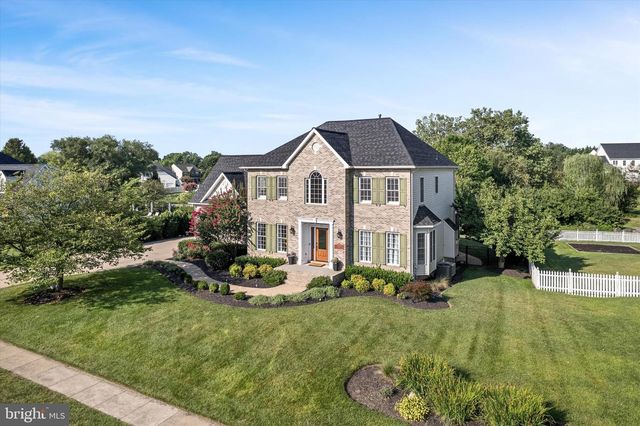 337 HERMITAGE BLVD, Berryville, VA 22611