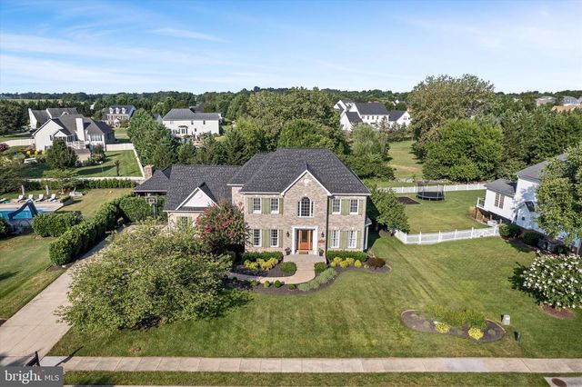 337 HERMITAGE BLVD, Berryville, VA 22611
