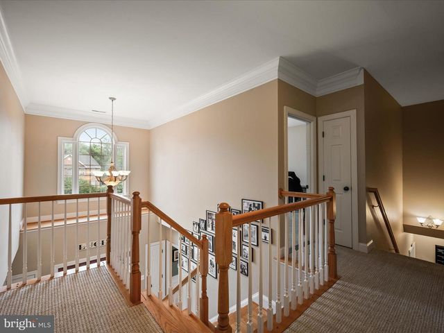 337 HERMITAGE BLVD, Berryville, VA 22611