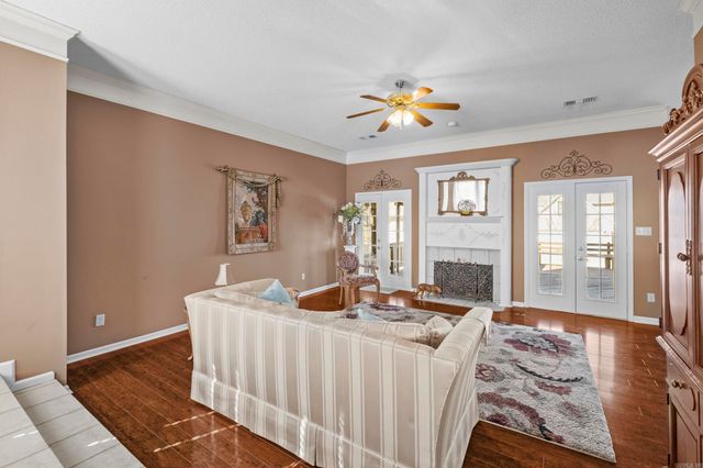 25 Wildwood Dr, Cabot, AR 72023