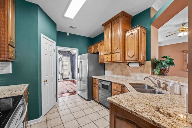 25 Wildwood Dr, Cabot, AR 72023