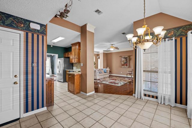 25 Wildwood Dr, Cabot, AR 72023