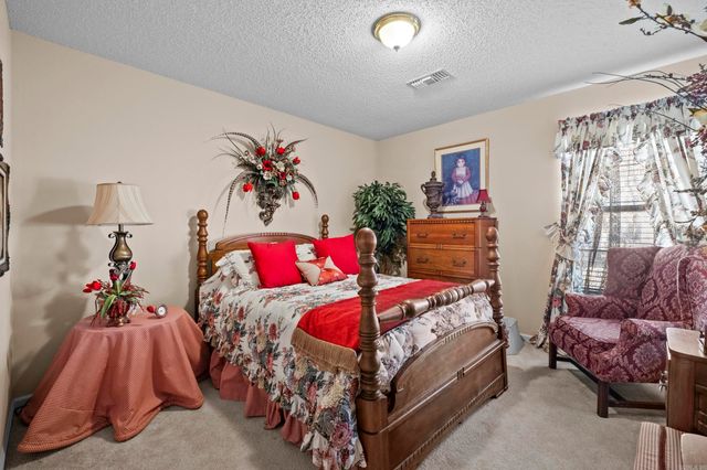 25 Wildwood Dr, Cabot, AR 72023