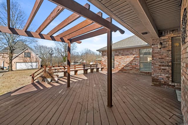 25 Wildwood Dr, Cabot, AR 72023