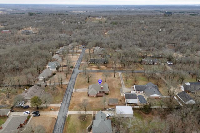 25 Wildwood Dr, Cabot, AR 72023